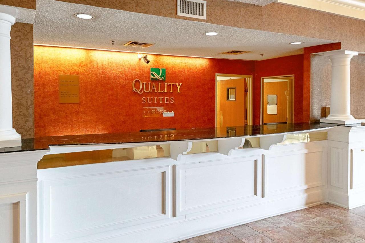 Quality Suites San Antonio Northeast Exteriör bild