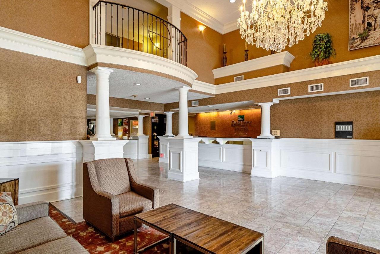 Quality Suites San Antonio Northeast Exteriör bild