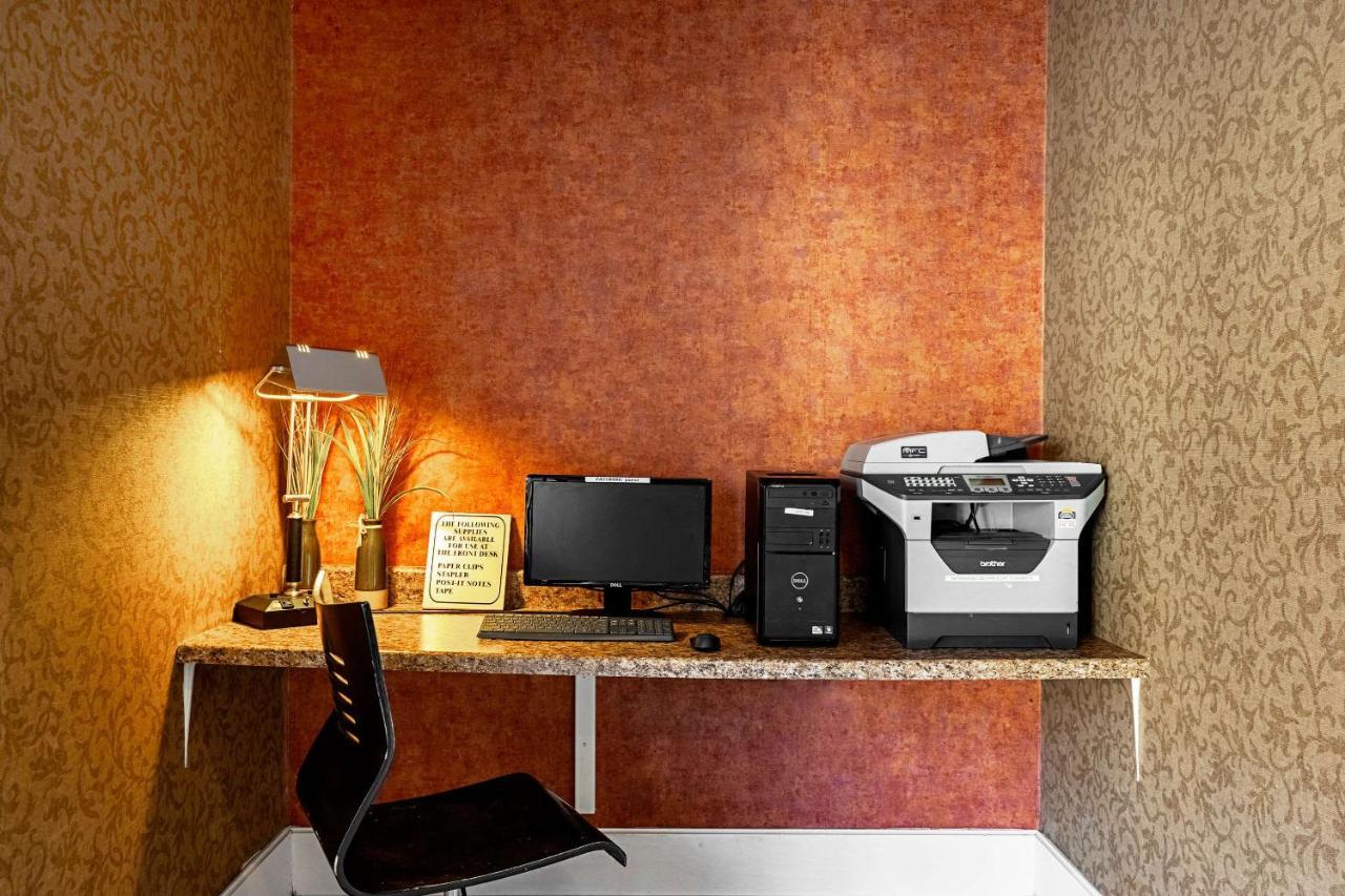 Quality Suites San Antonio Northeast Exteriör bild