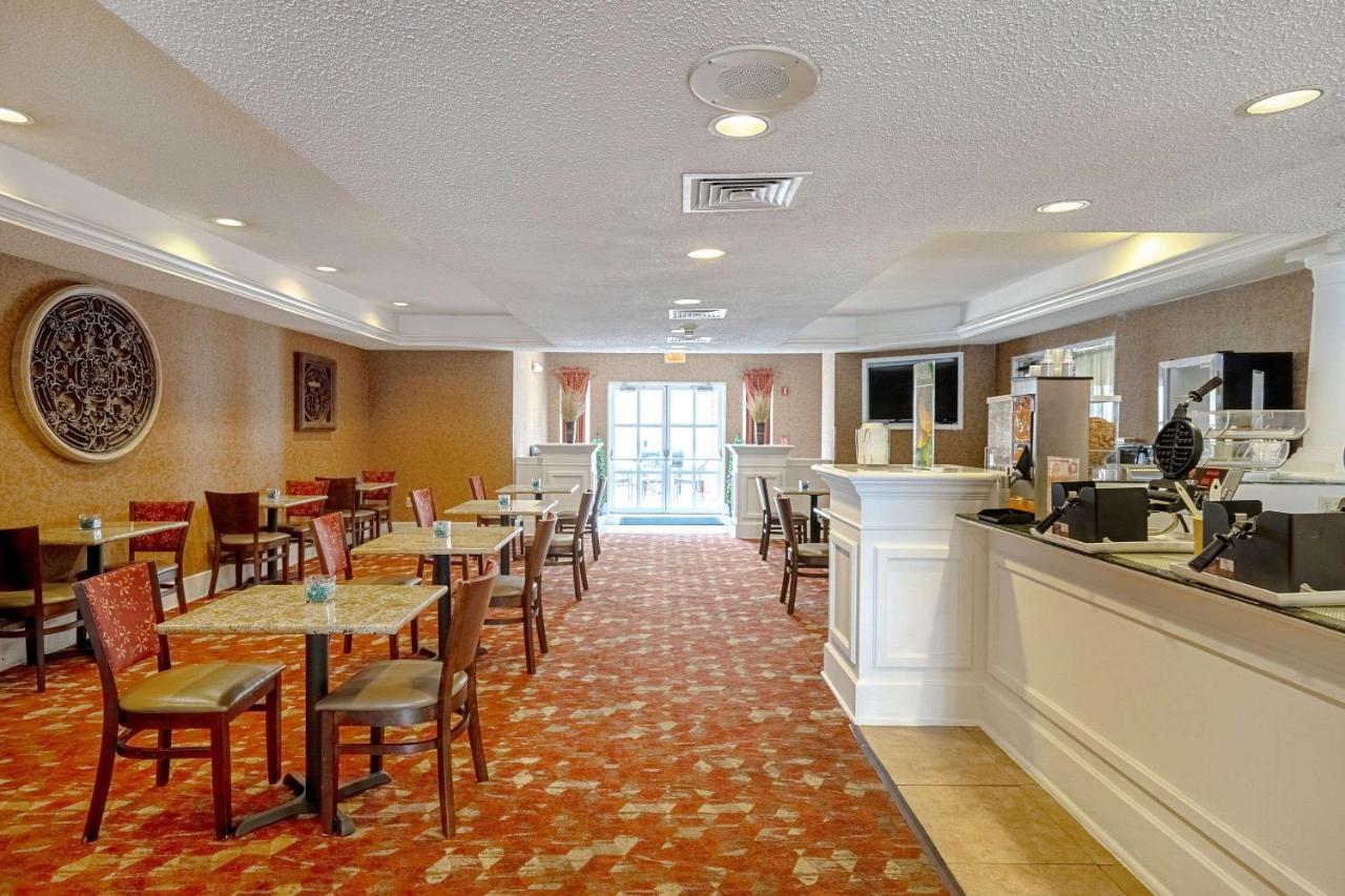 Quality Suites San Antonio Northeast Exteriör bild