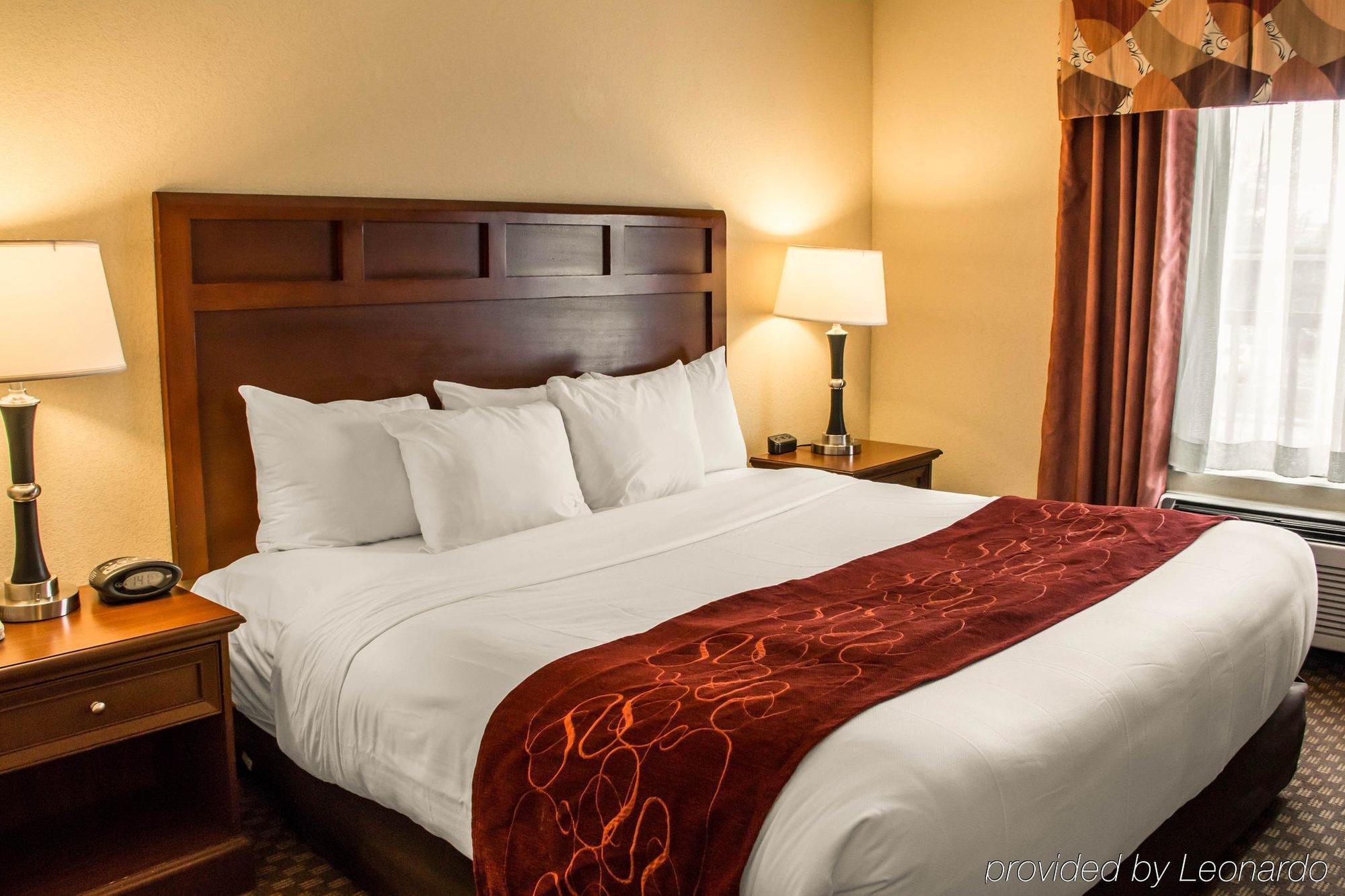 Quality Suites San Antonio Northeast Exteriör bild